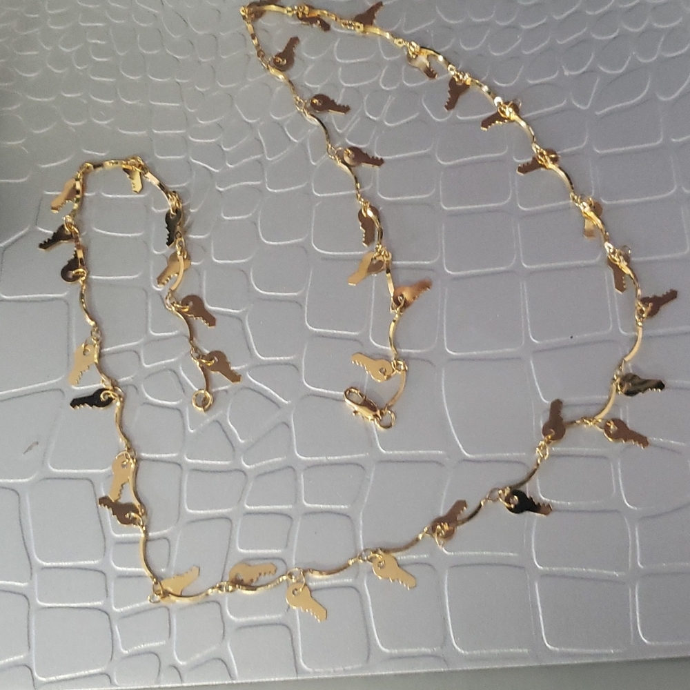 Necklace - Picture 8 of 8